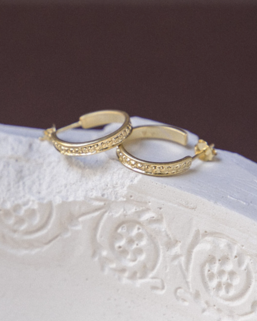 Necklaces, Earrings, Bracelets & Bangles