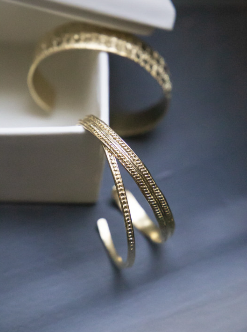 Necklaces, Earrings, Bracelets & Bangles