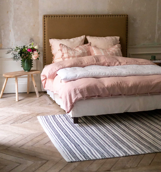 Fereo Floor Rug