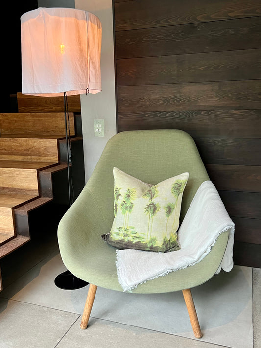 EOS Floor Lamp