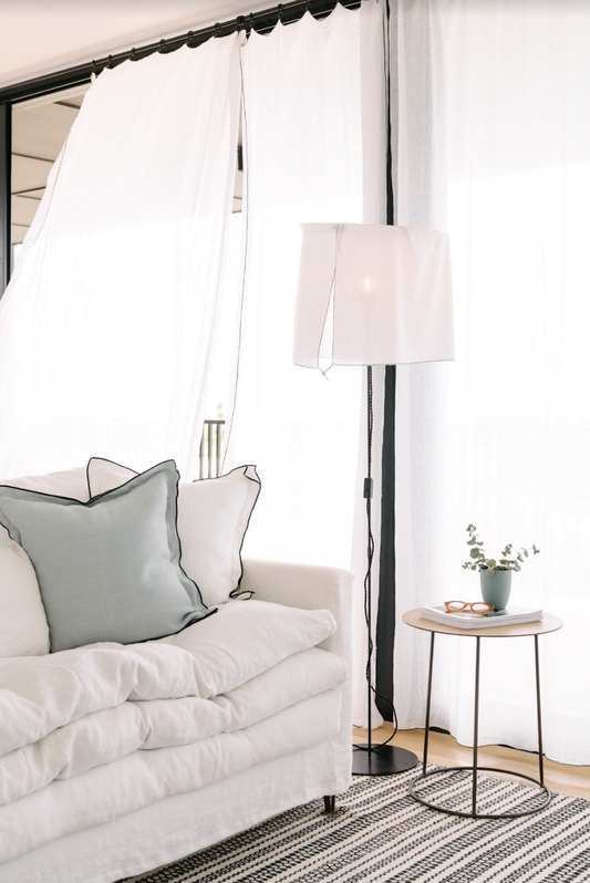 EOS Floor Lamp
